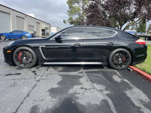2011 Porsche Panamera Turbo