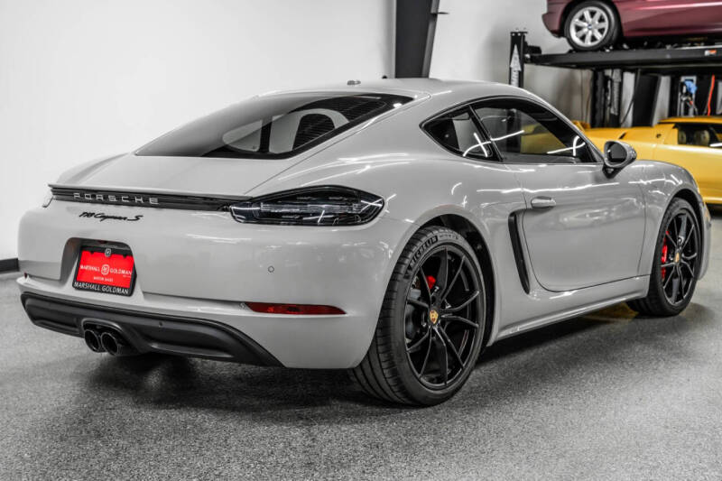 2025 Porsche 718 Cayman S