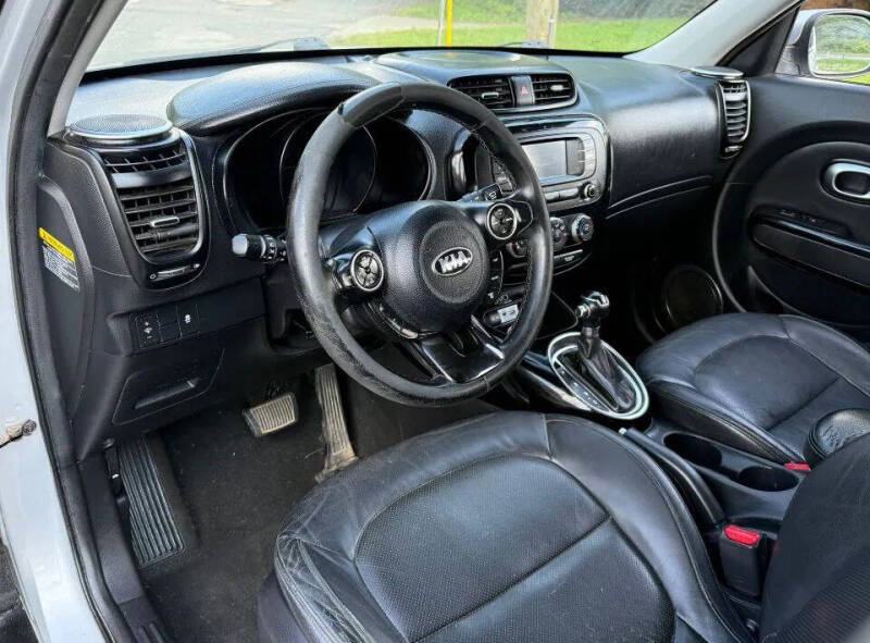 2016 Kia Soul !