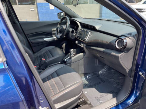 2019 Nissan Kicks SR