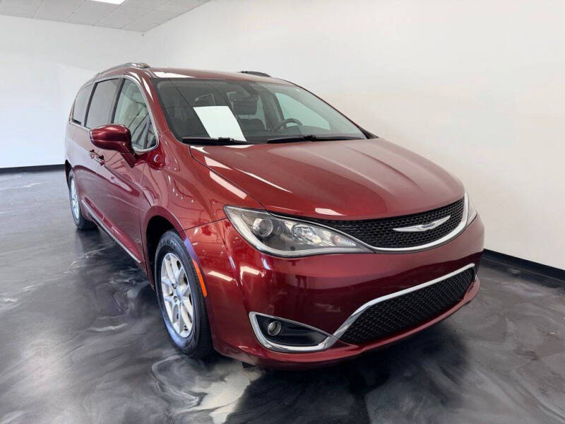 2020 Chrysler Pacifica Touring L