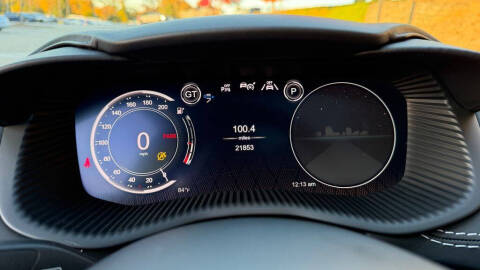 2022 Aston Martin DBX