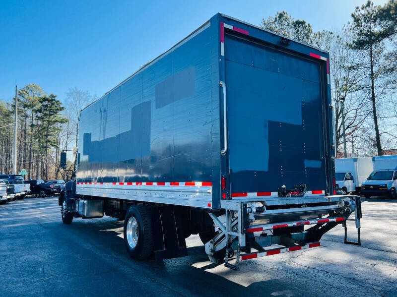 2020 Hino 258A