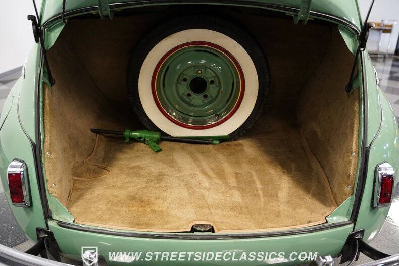 1941 Ford Super Deluxe