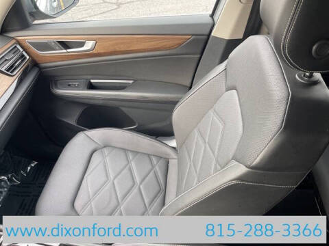 2024 Volkswagen Atlas SE 4Motion