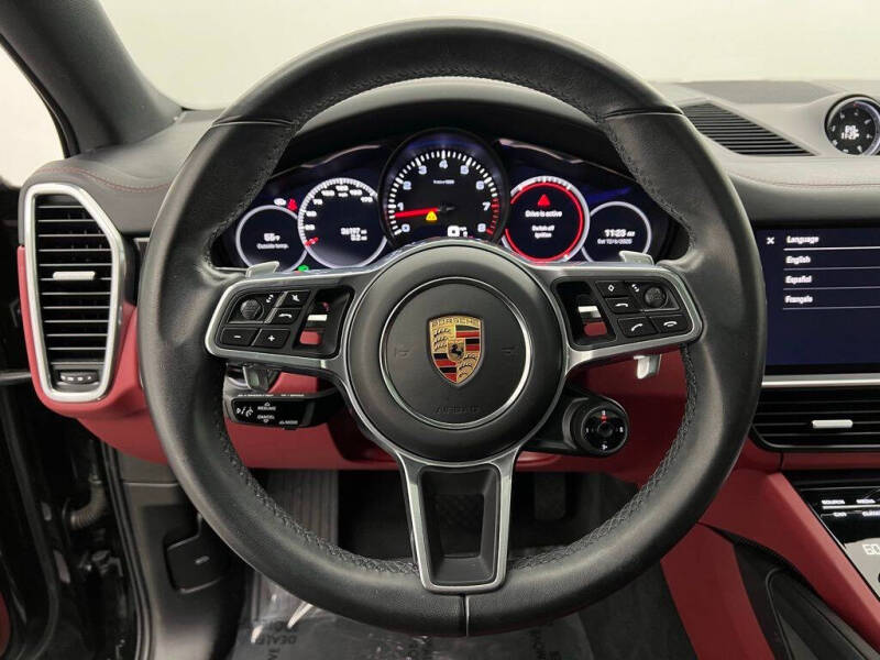 2023 Porsche Cayenne Coupe Platinum Edition