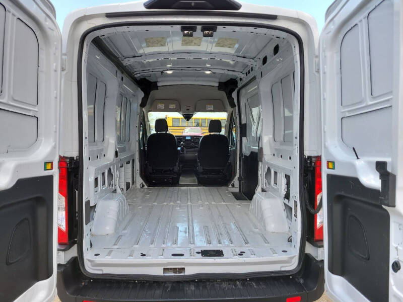 2023 Ford Transit 250