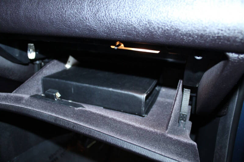 2004 BMW 3 Series 325Ci