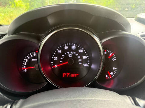 2010 Kia Soul +