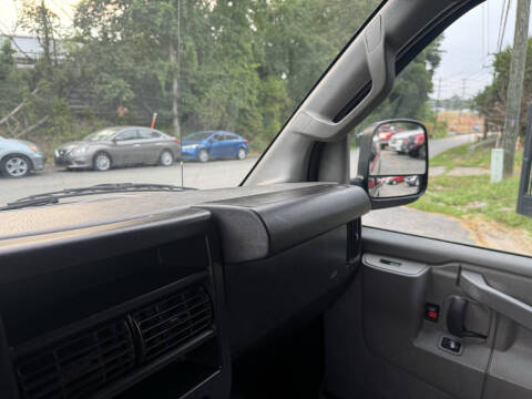 2019 GMC Savana 2500