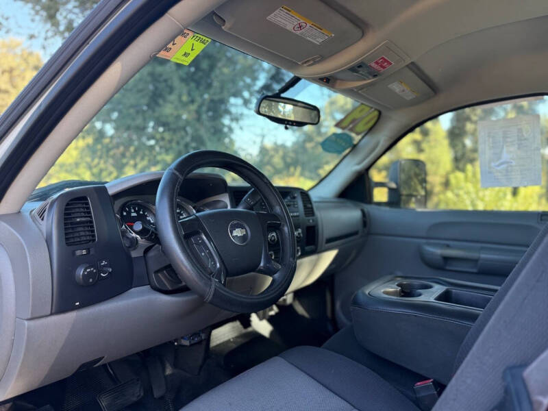 2009 Chevrolet Silverado 2500HD Work Truck