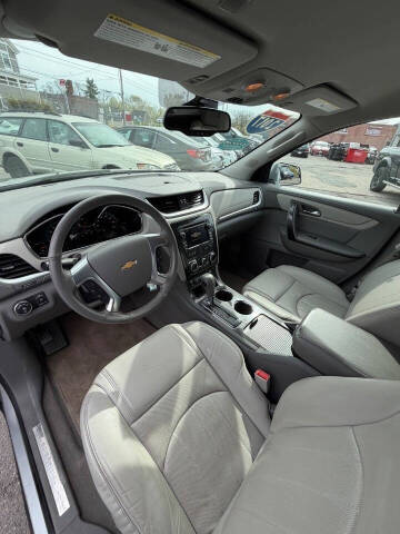 2017 Chevrolet Traverse Premier