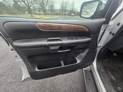 2012 Nissan Armada Platinum