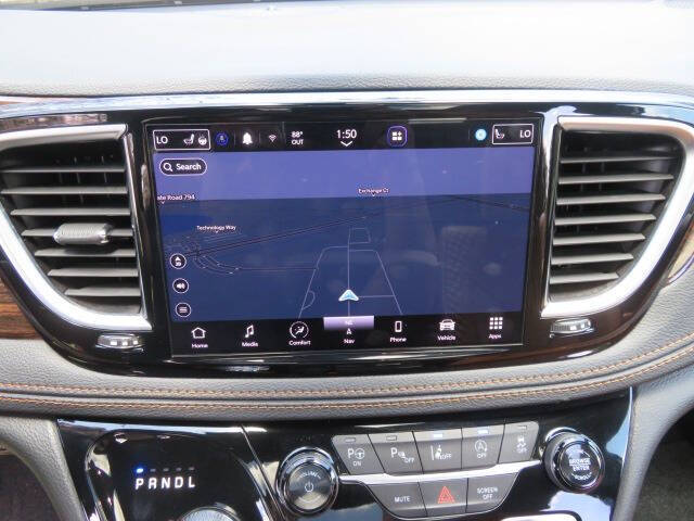 2022 Chrysler Pacifica Pinnacle