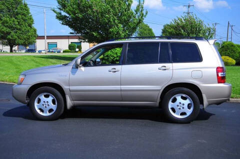 2004 Toyota Highlander for sale at Millevoi Bros. Auto Sales in Philadelphia PA