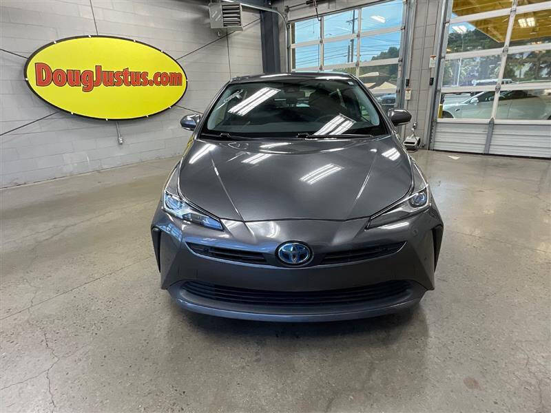 2022 Toyota Prius LE