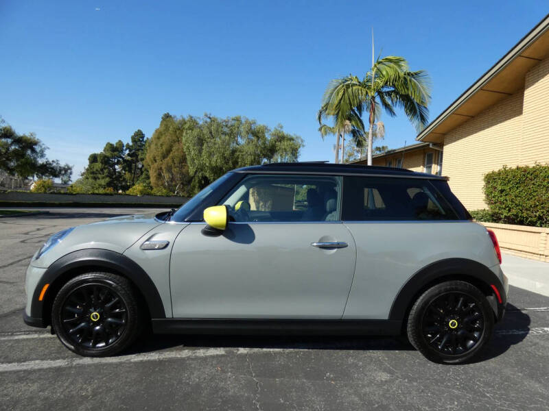 2022 MINI Hardtop 2 Door Cooper SE