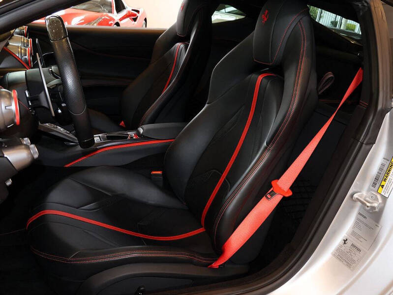 2019 Ferrari 812 Superfast