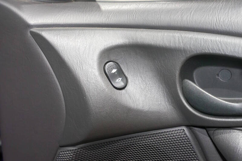 2003 Ford Focus SVT