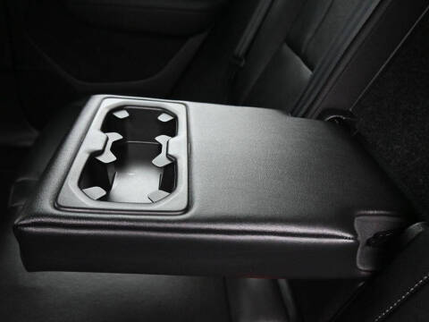 2021 Volvo XC40 T5 Momentum