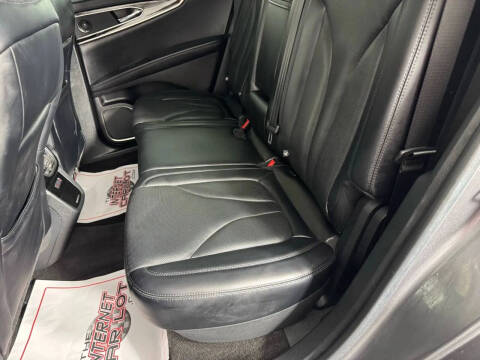 2021 Lincoln Nautilus Reserve