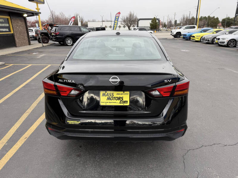 2024 Nissan Altima 2.5 SV