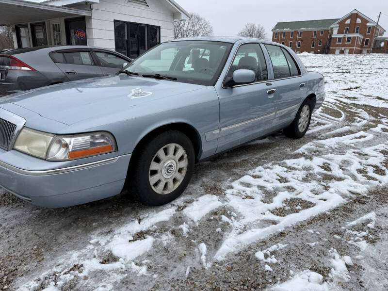2003 Mercury Grand Marquis GS's photo