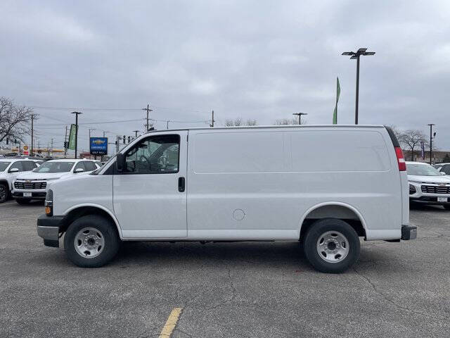 2026 Chevrolet Express 2500