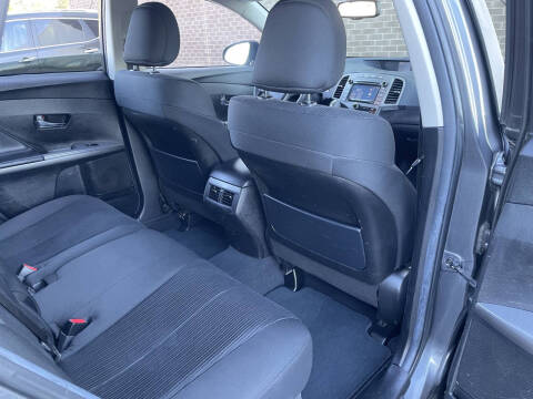 2015 Toyota Venza LE