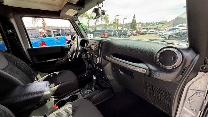 2017 Jeep Wrangler Unlimited Big Bear