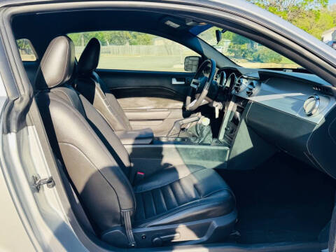 2005 Ford Mustang