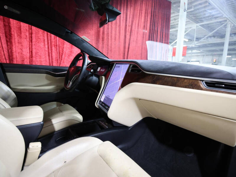 2016 Tesla Model X