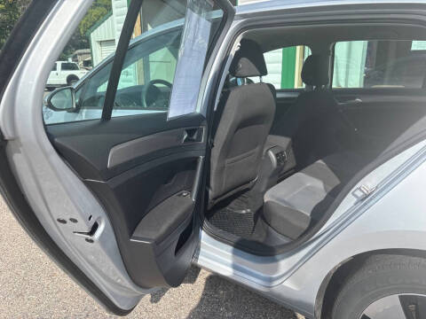 2016 Volkswagen e-Golf SE