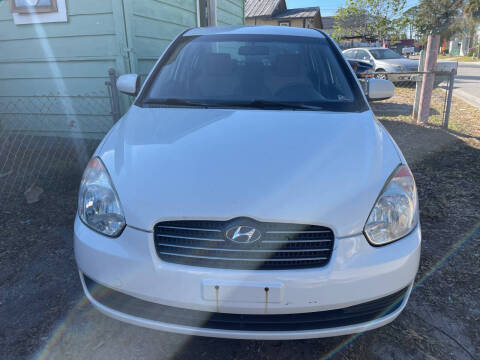 2010 Hyundai Accent GLS