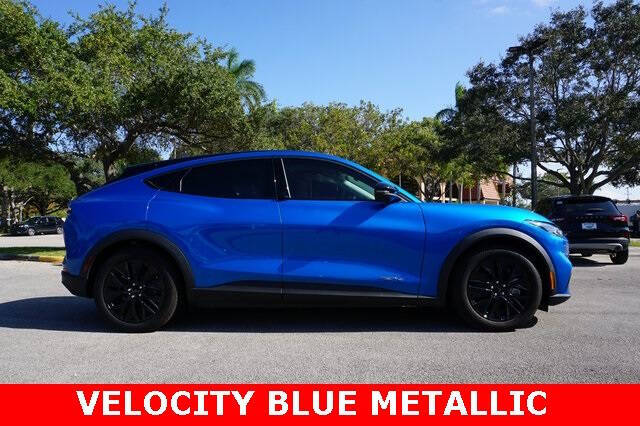 2025 Ford Mustang Mach-E Select