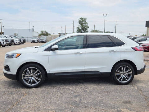 2024 Ford Edge Titanium