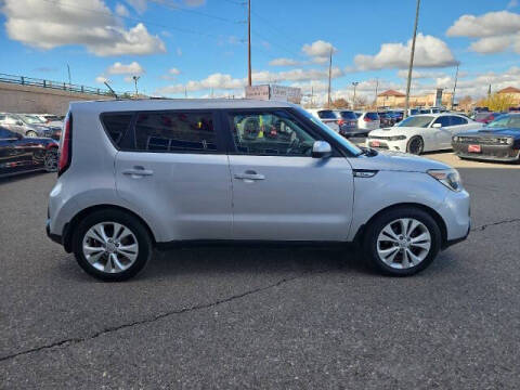 2015 Kia Soul +