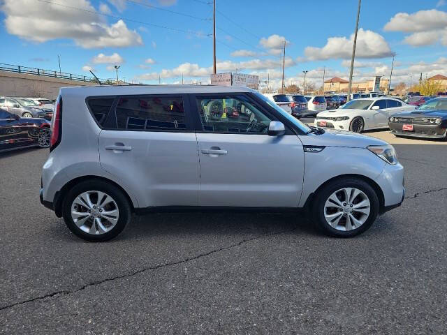 2015 Kia Soul +