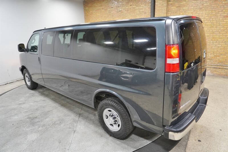 2017 Chevrolet Express LT 3500
