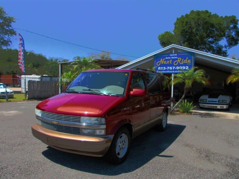 2004 Chevrolet Astro LT