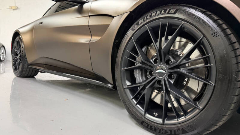 2021 Aston Martin Vantage