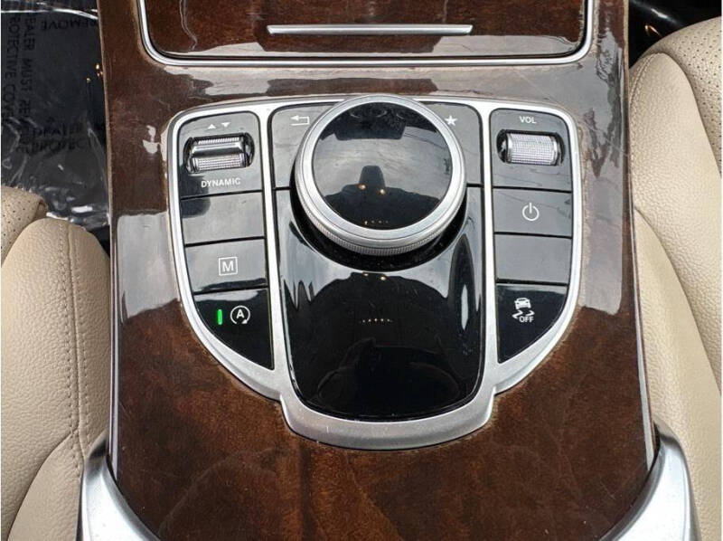 2018 Mercedes-Benz GLC GLC 300