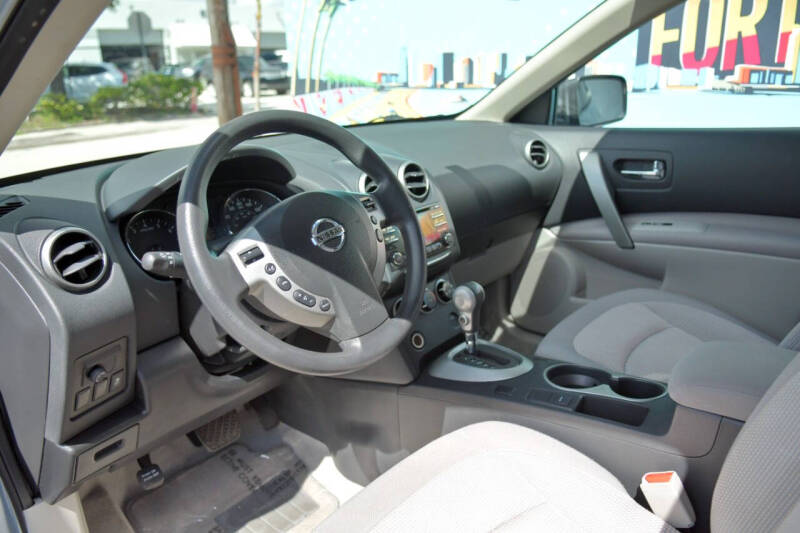 2012 Nissan Rogue SV