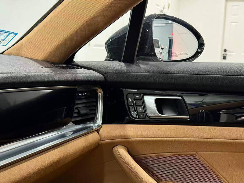 2018 Porsche Panamera 4S Sport Turismo