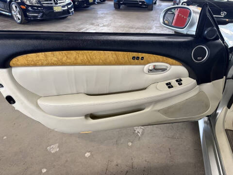 2005 Lexus SC 430