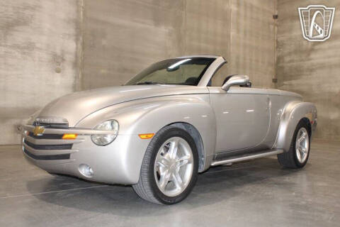 2004 Chevrolet SSR LS