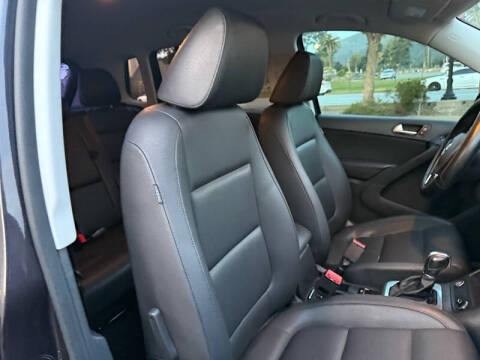 2016 Volkswagen Tiguan 2.0T SE