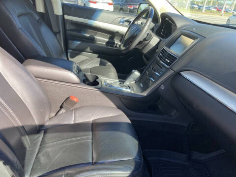 2015 Lincoln MKT EcoBoost