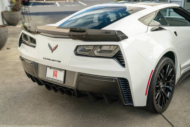 2015 Chevrolet Corvette 10
