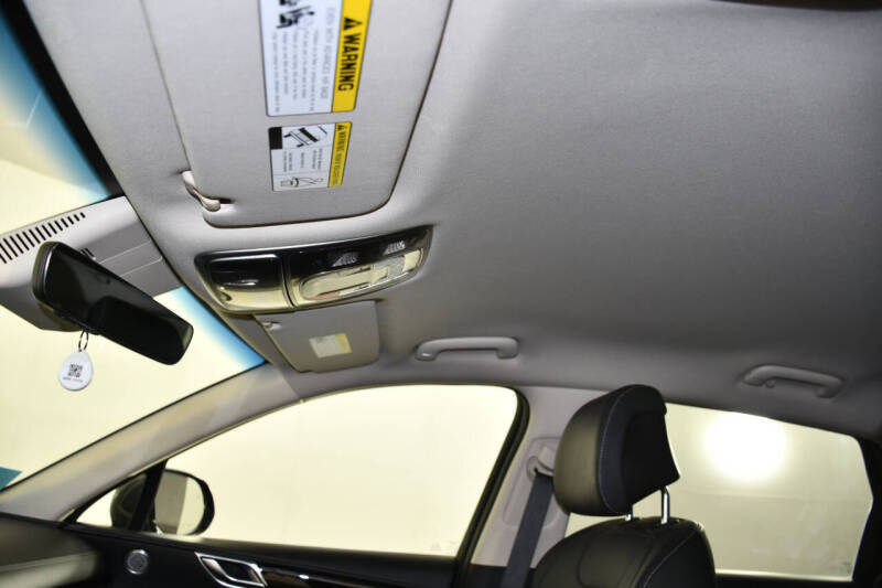 2025 Genesis GV80 2.5T Standard